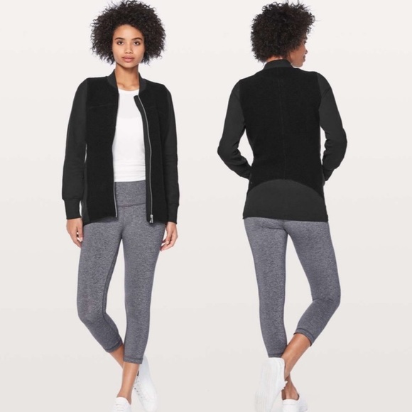 Lululemon Stand Out Sherpa jacket in black-size 6 - Picture 2 of 15